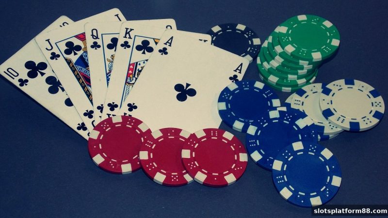 排列三与斗地主的思维共振：在slots平台玩转现金棋牌的策略艺术