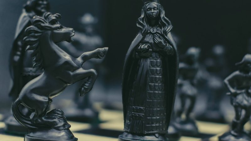 slots平台深度解析：龙虎斗与牛牛玩法的胜率奥秘与理性策略